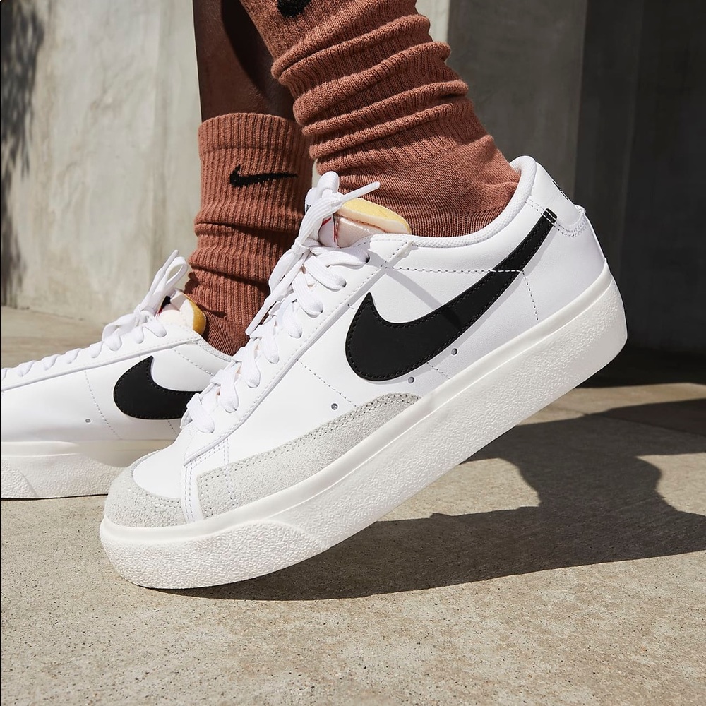 Nike Blazer Low Platform